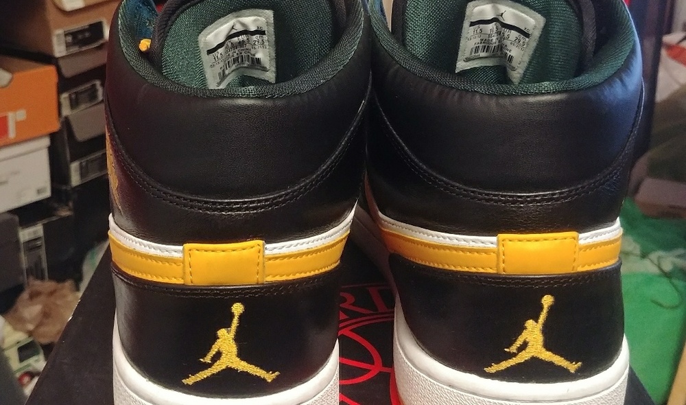 Air Jordan 1